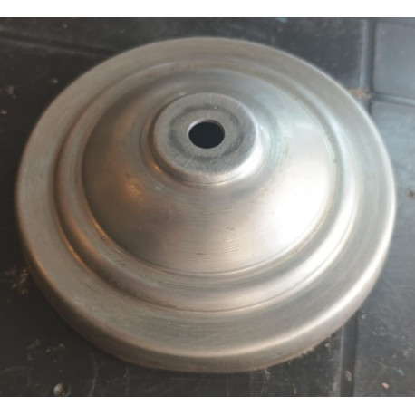 Pieza metálica nro 122, diámetro 120mm, altura 35mm, con 1 perforación